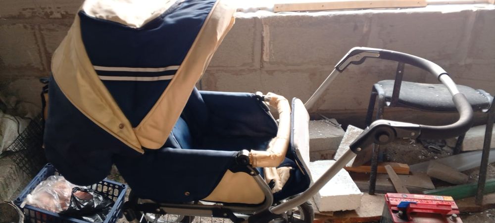 Продам коляску в хорошем состоянии