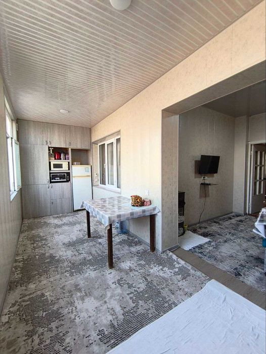 СРОЧНО...Сергели 5да 4 хона 7-этаж 9этажка 85квадрат   метрога якин