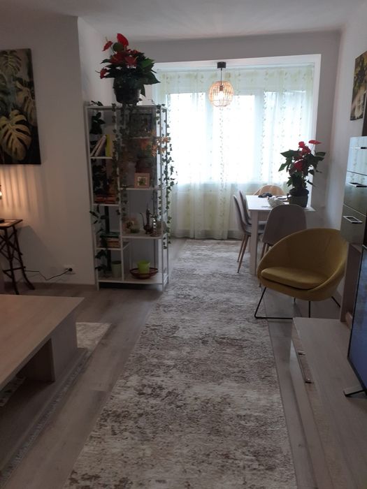 Garsoniera de închiriat