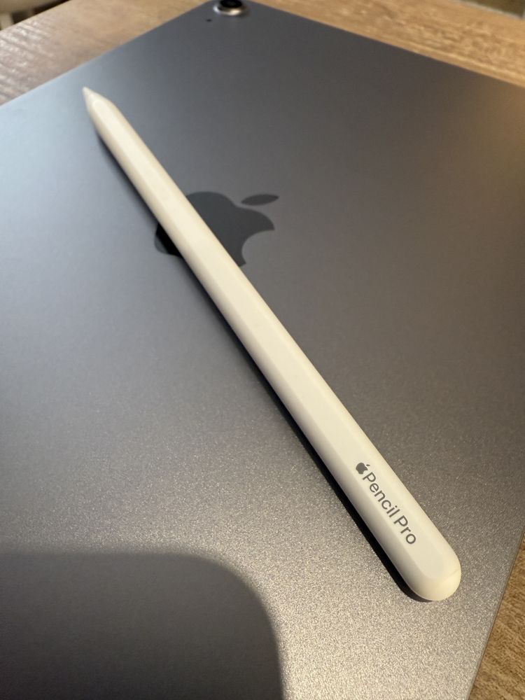 Apple Ipad Air 11” (M2) + Apple Pencil (2nd Gen) + Smart Folio калъф