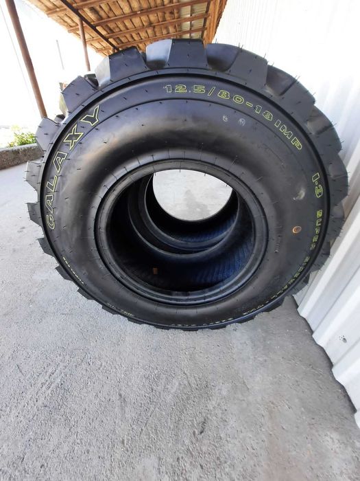 anvelope noi buldoexcavator cu 14PR 12.5/80-18 GALAXY Rezistente