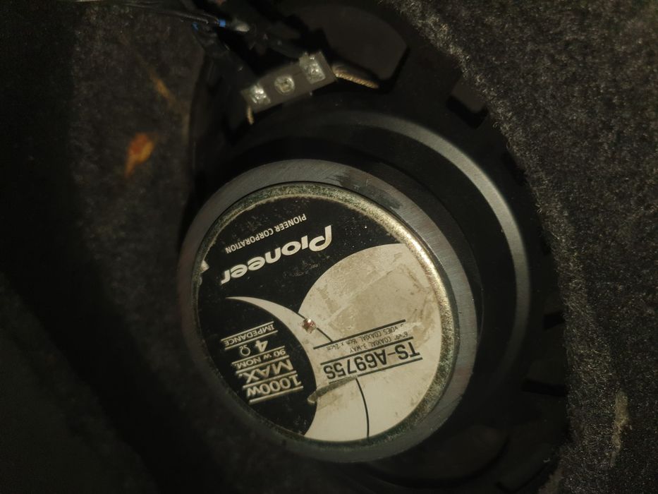 Pioneer kalonka sotiladi srocna