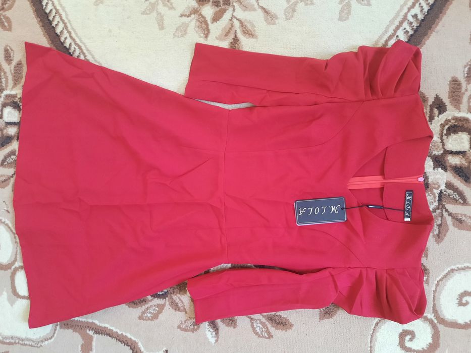 Новые Платья 42 -44 размер