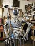 Cavaler medieval în armură-