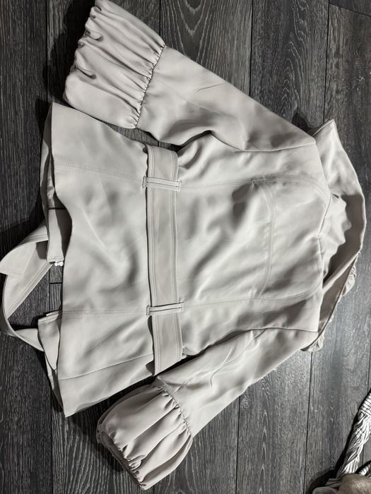 Jacheta femei Zara impecabila marimea M