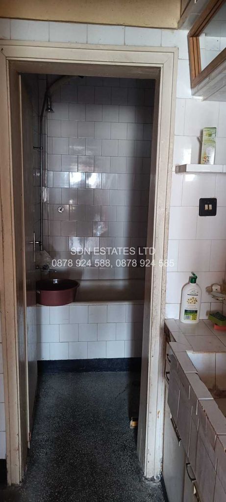 Продава се Тристаен апартамент в Казанлък - 90 кв.м за 1190 €/кв.м - Снимка #6