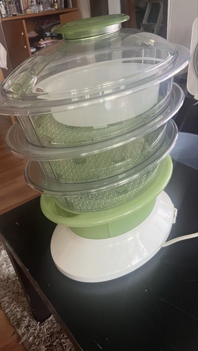 Aparat de gatit cu aburii