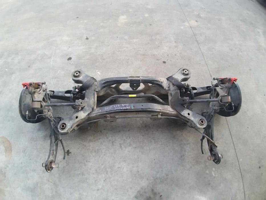 Punte spate 2.0 d 4x4 fiat freemont 68065424aa