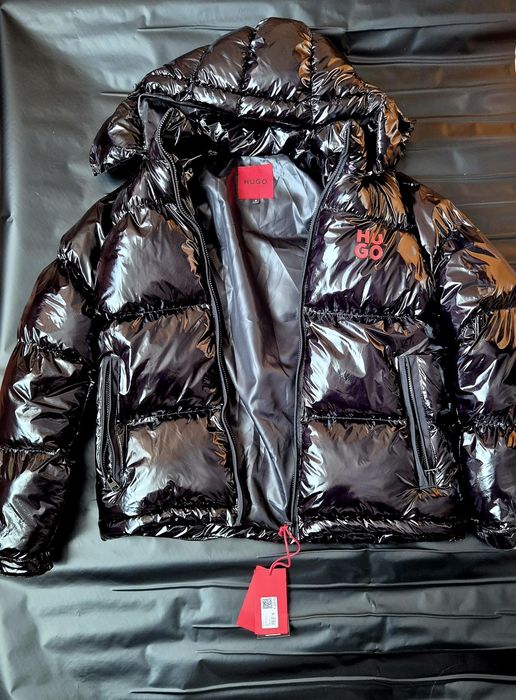 Geacă HUGO by Hugo Boss – mărime S-M