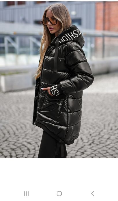 Geaca de femei neagra de vanzare