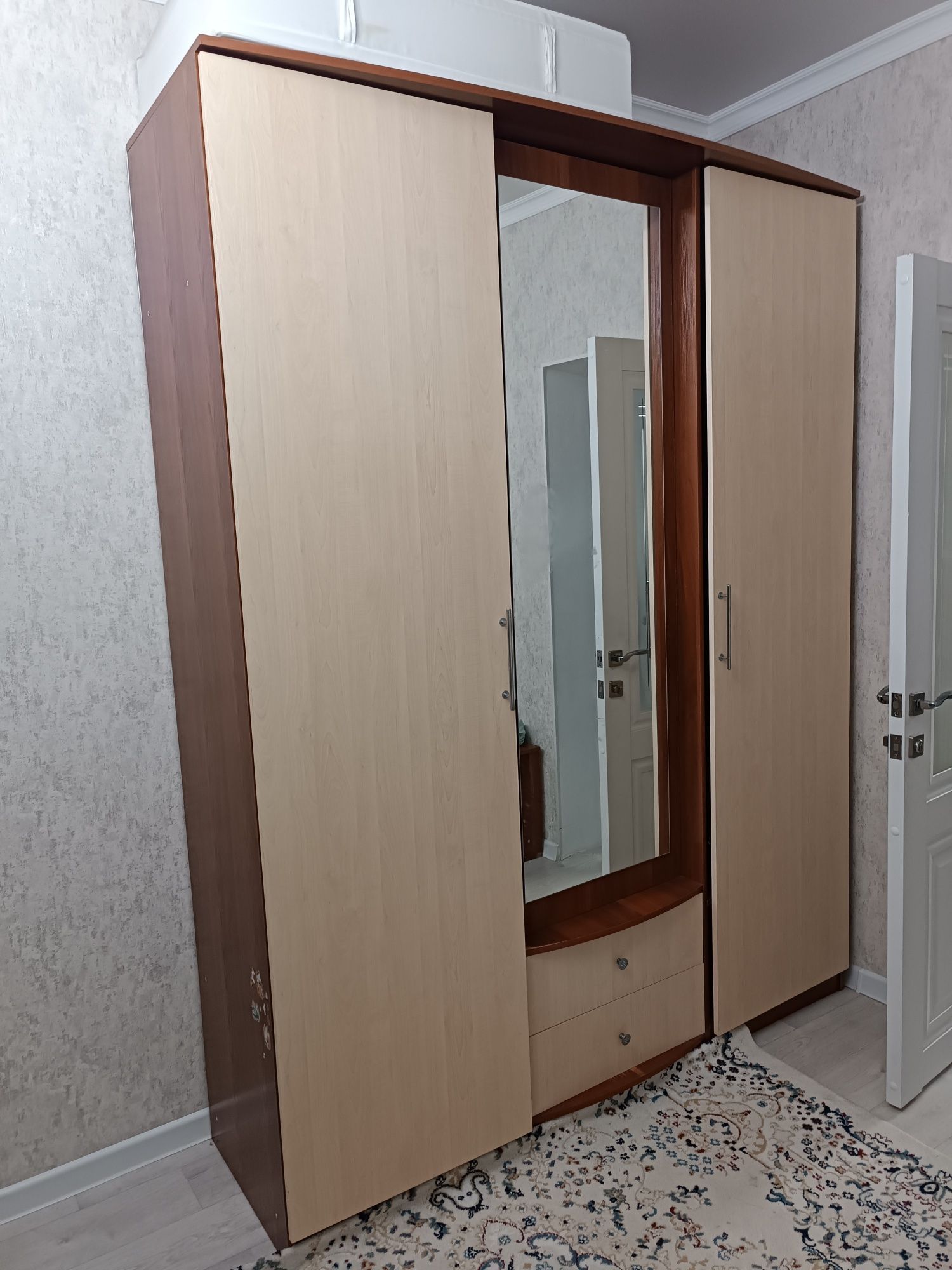 Шкаф для спальни