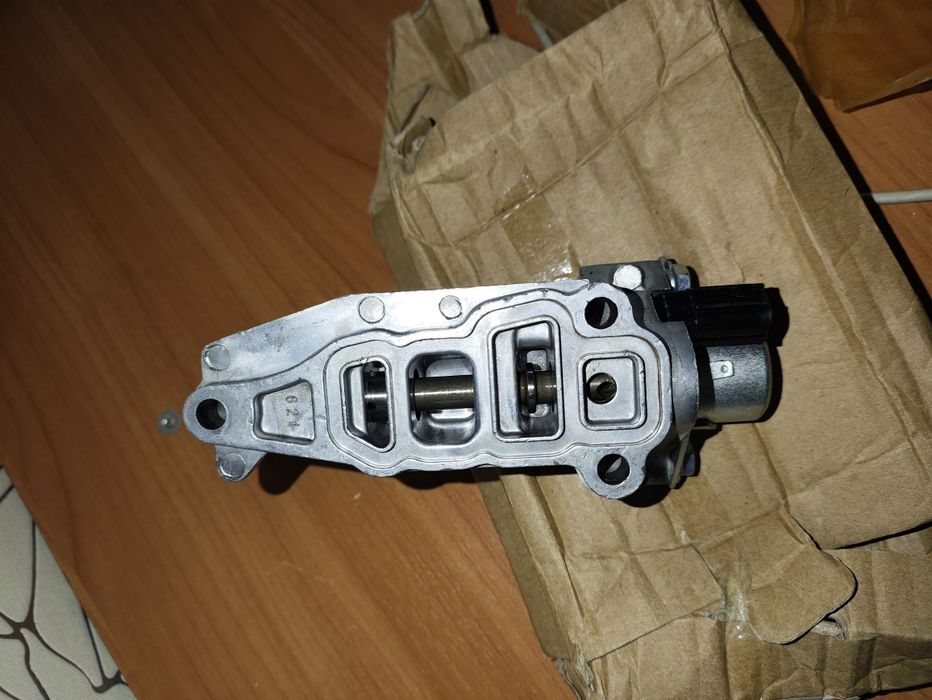 Продам клапан VTEC на Honda Civic 4d