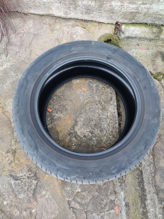 Vând cauciucuri de vara Toaureg 7P