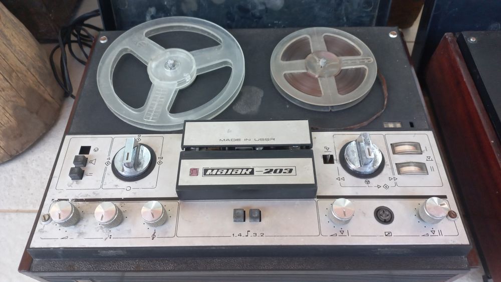 Magnetofon rusesc Majak 203