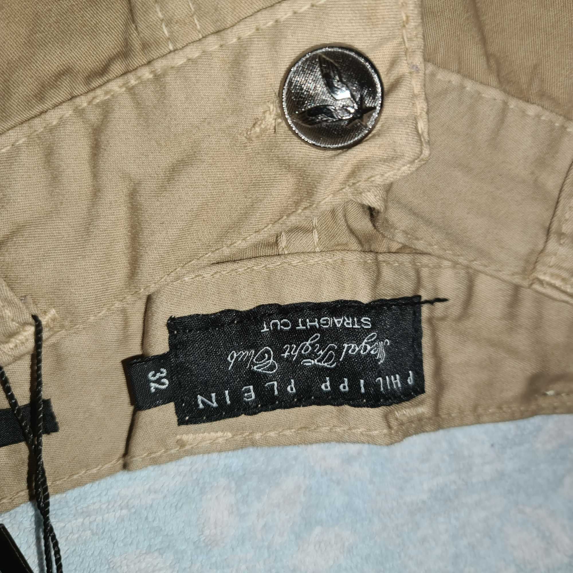 Къси панталони- PHILIPP PLEIN- Made in Italy, Размер №30, 31 и 32.