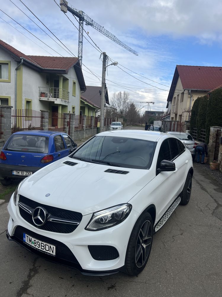 Mercedes benz GLE 350 D Pachet AMG