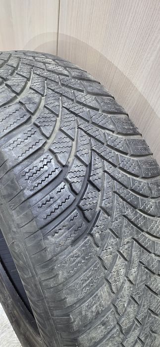 Продавам Зимни Гуми