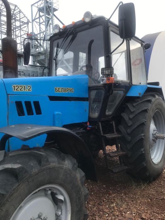 Мтз 1221 брал новым2018гв в Хорошем состоянии все вопросы по телефону