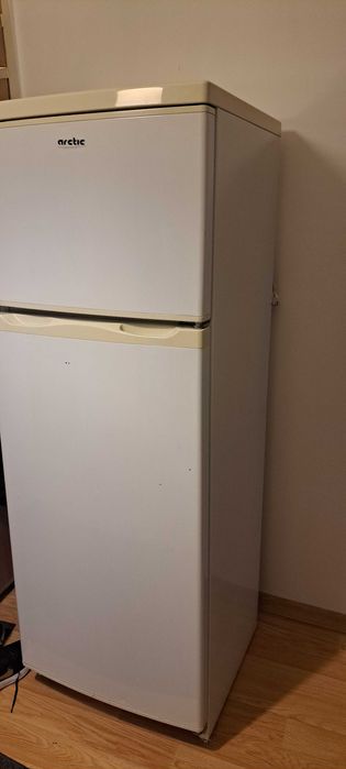 Vand frigider Arctic stare buna de functionare