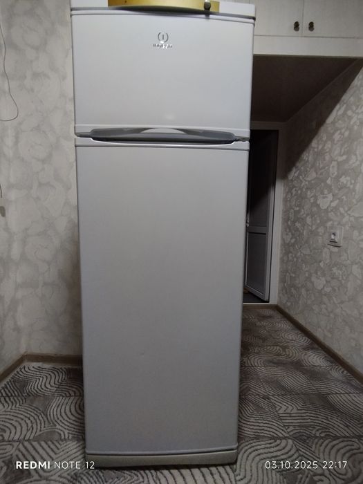Холдильник сатылады.