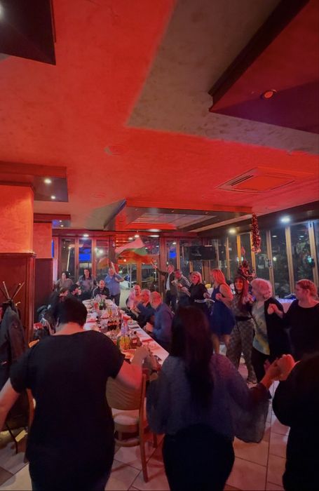 DJ ACHO MIX ( дисководещ) за вашия празник