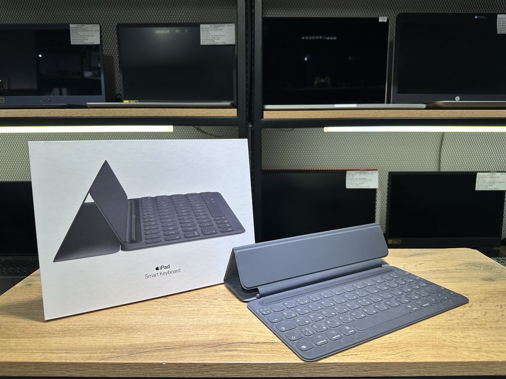 Smart Keyboard для iPad, в отличном состоянии, 9941/А10