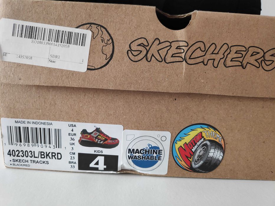 Sketchers Tracks 36