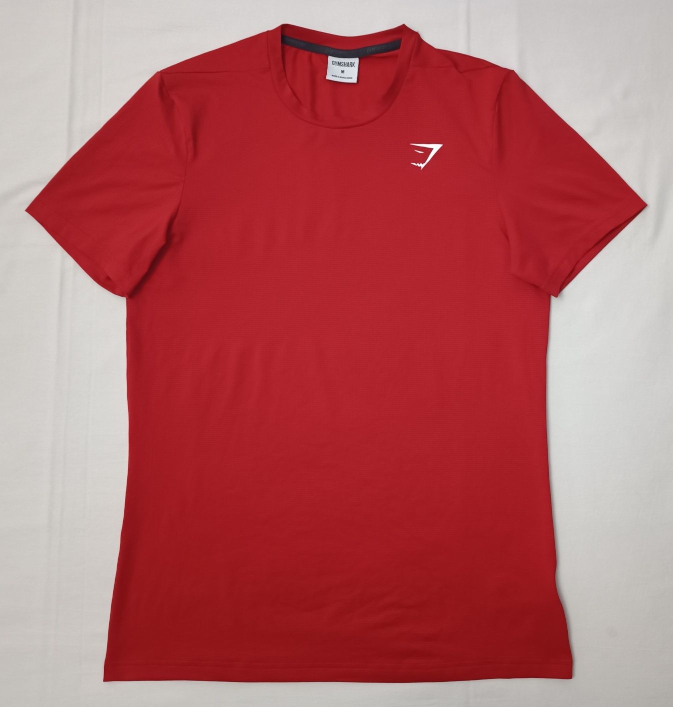 Gymshark Tee оригинална тениска M спортна фланелка фитнес тренировки