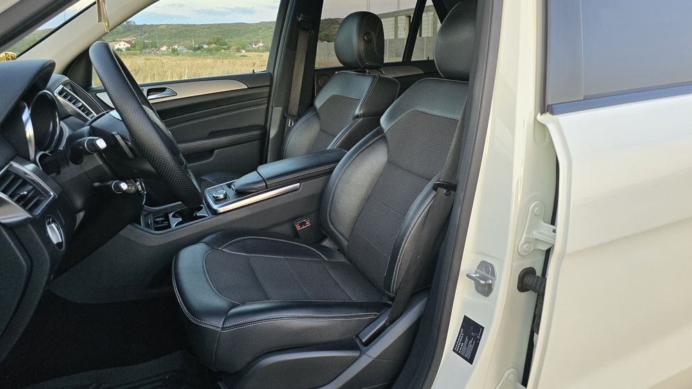 Vând Mercedes ML 350D