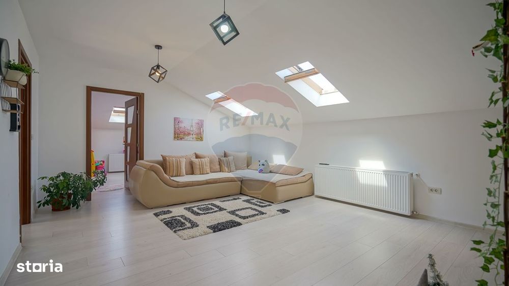 Vând/schimb apartament cu 2intrari separate de 163mp utili în zona Cor
