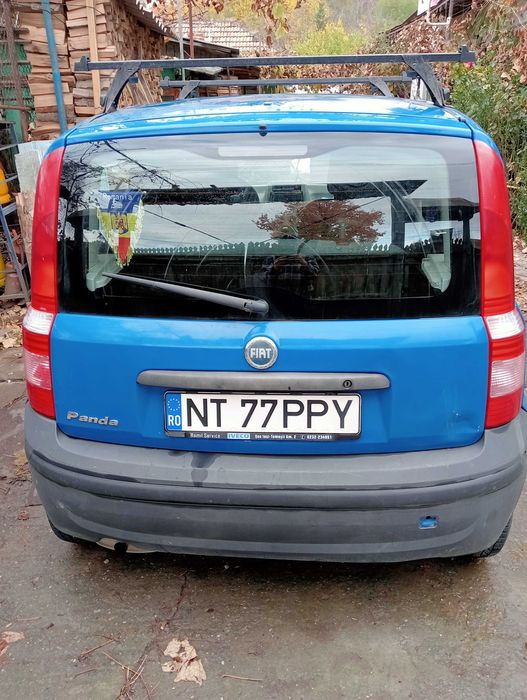 Vând fiat panda 1100 CC. An 2004