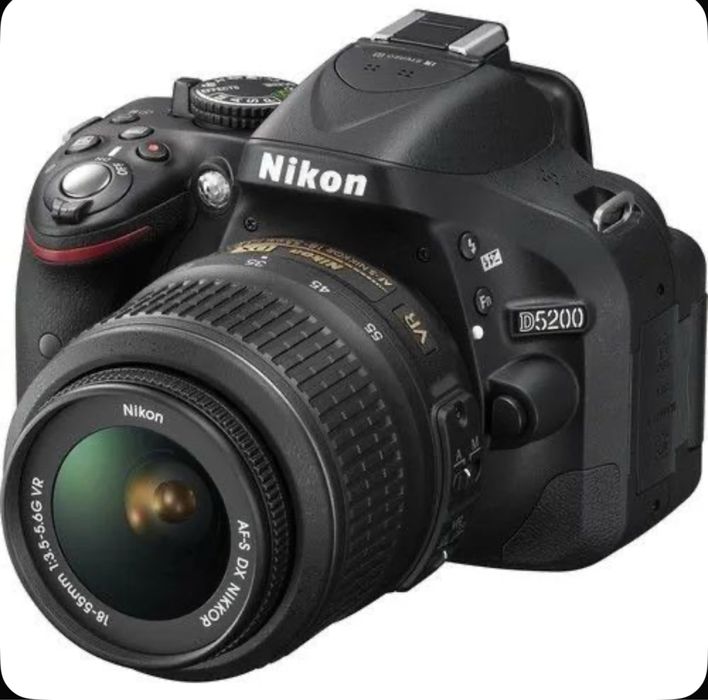 Фотоаппарат Nikon D5200kit 18-55mm