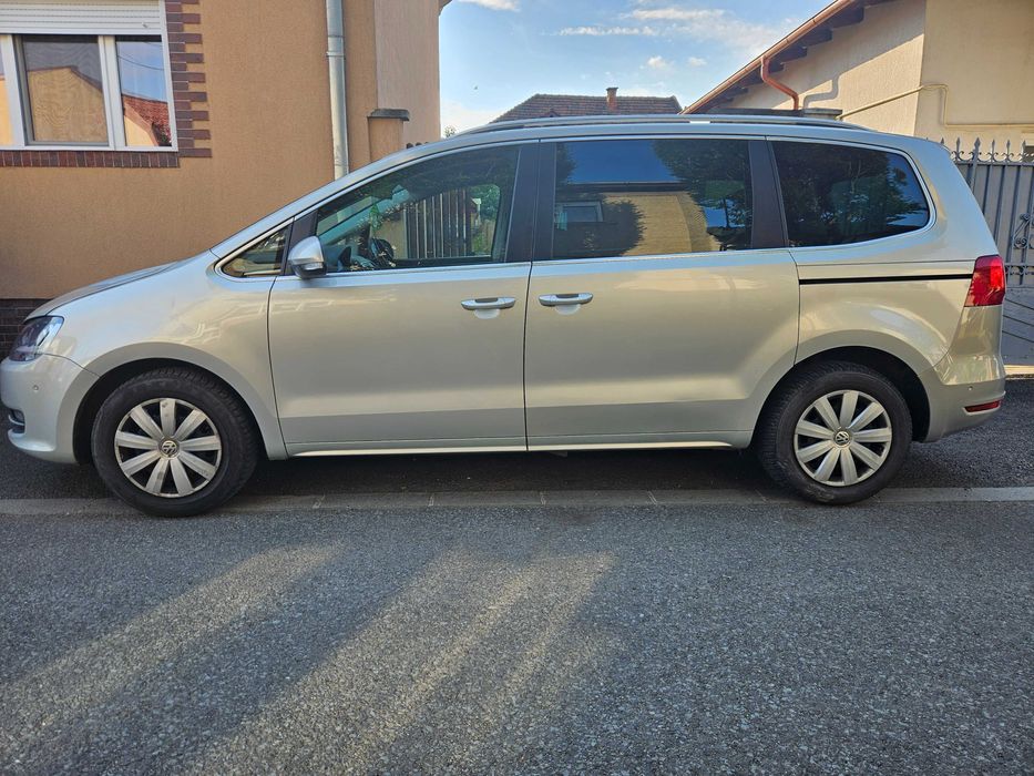 Volkswagen Sharan 2012 2.0 TDI BlueMotion Tehnology Comfortline 170 CP