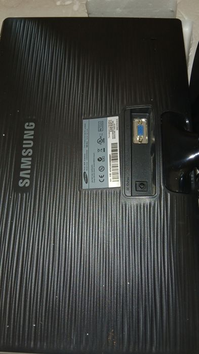 Monitoare Samsung LS19A300