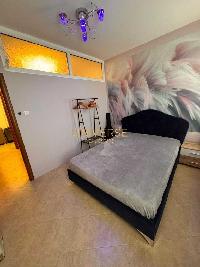Продава се Тристаен апартамент в к.к. Слънчев бряг - 60 кв.м за 1100 €/кв.м - Снимка #3