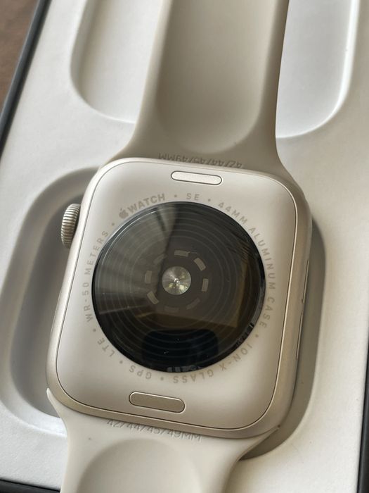 Apple watch SE 2nd gen 44mm LTE