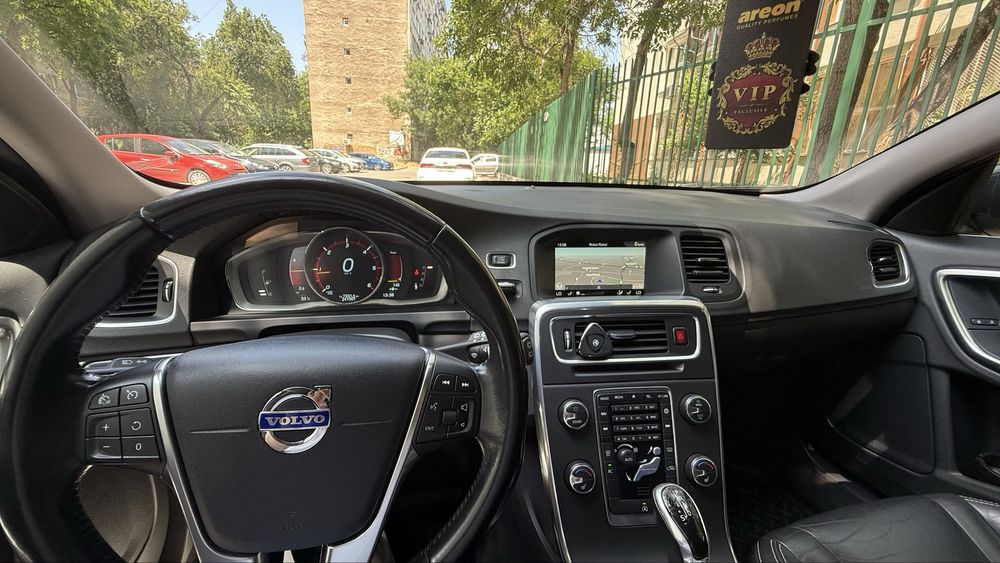 Vand Volvo V60 2014 181 cp