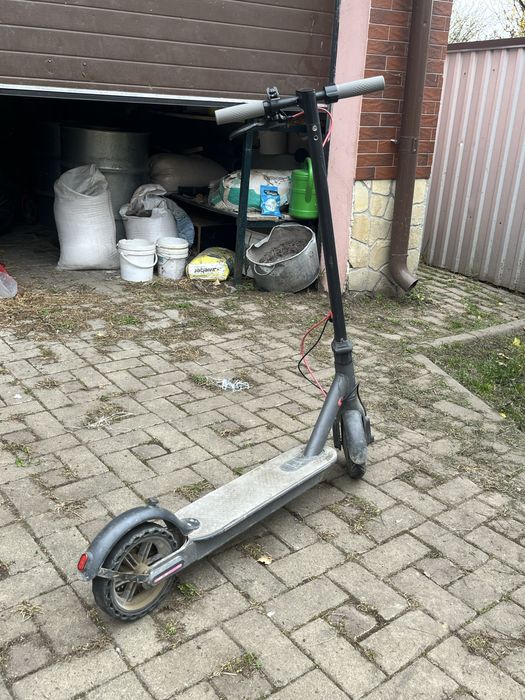 Trotineta electrica aerium