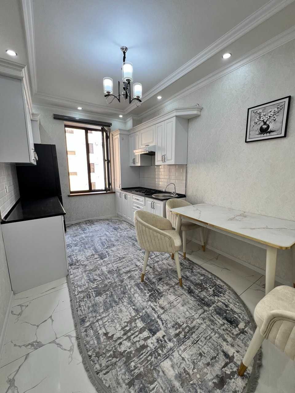 №3709 ПРодается квартира 102кв