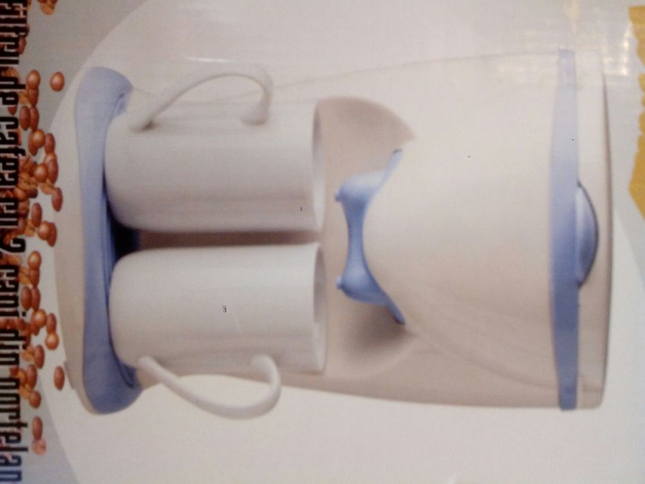 Filtru de cafea si ceai cu 2 cani din portelan, Nou