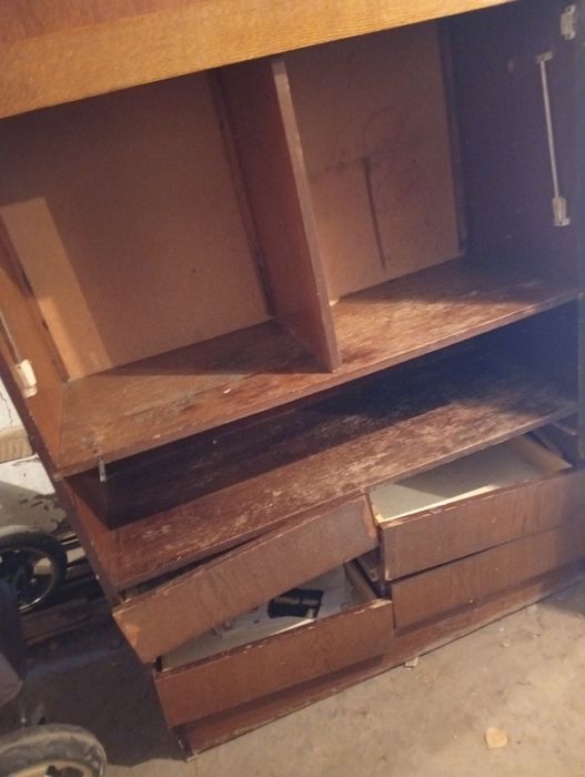 Продам шкаф-полка