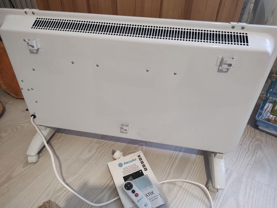Convector electric AlecoAir C20 Heatix utilizat de câteva ori