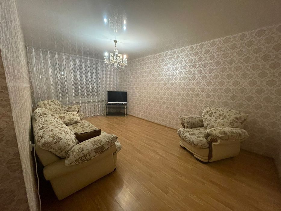 Сдам двухкомнатную квартиру в центре города