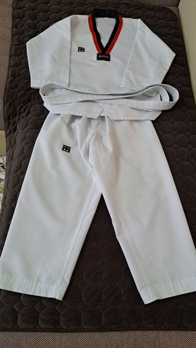 Комплект для занятий тхэквандо на 8-10 лет