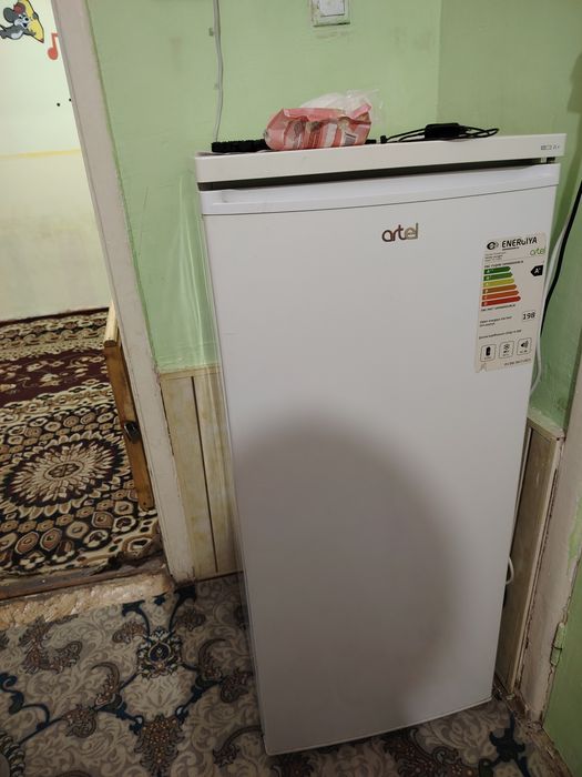 Xoladelnik Sotiladi Artel Holati yaxshi yangiday