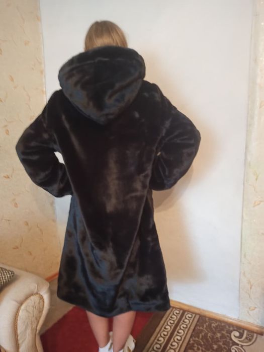 Абсолютно новая шуба