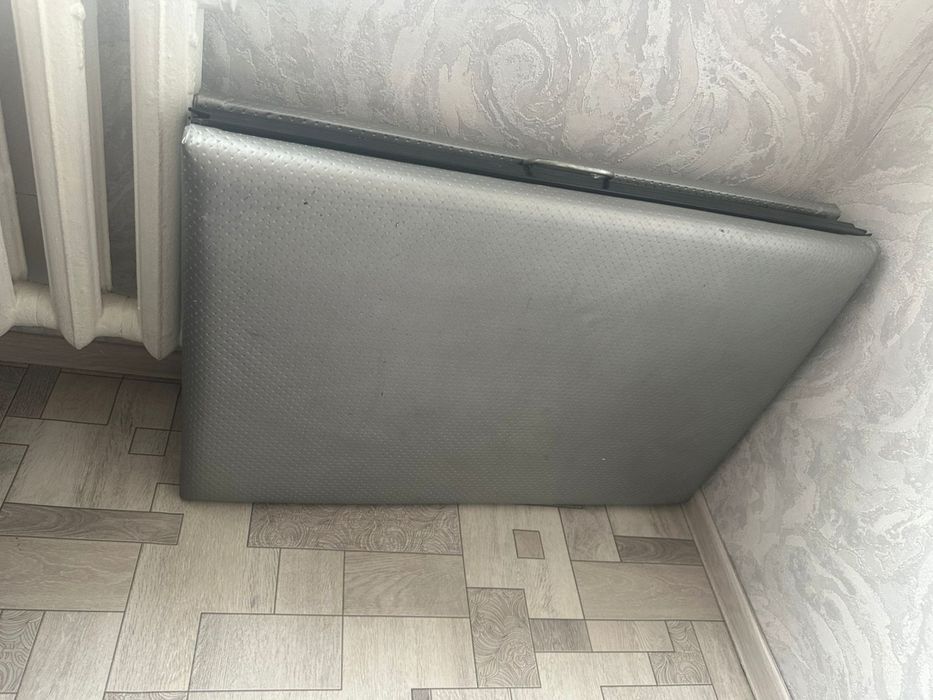 Кушетка для работы