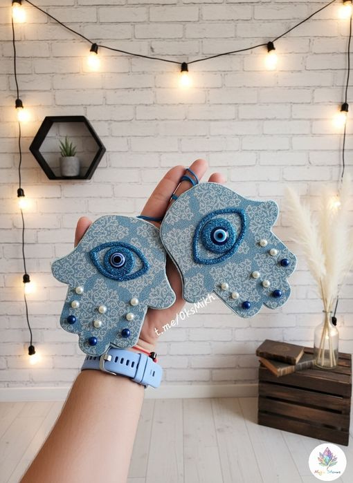 Подвеска хамса для дома.