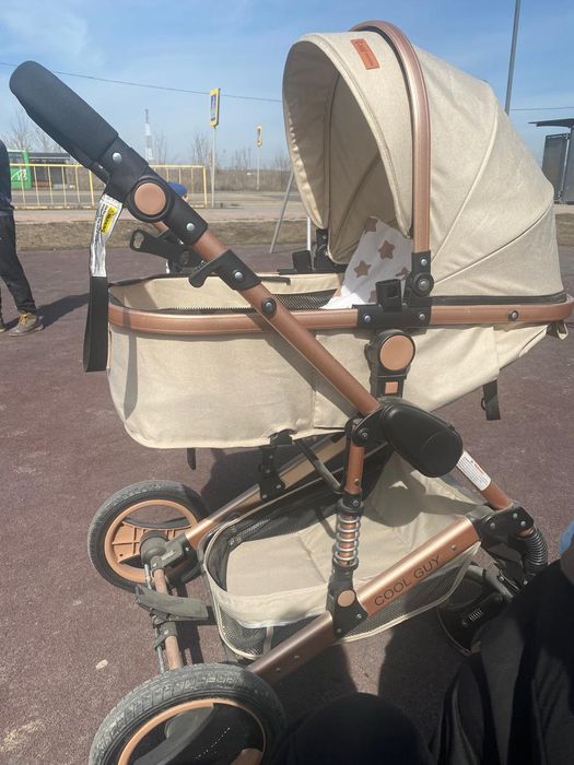 Детская коляска новая