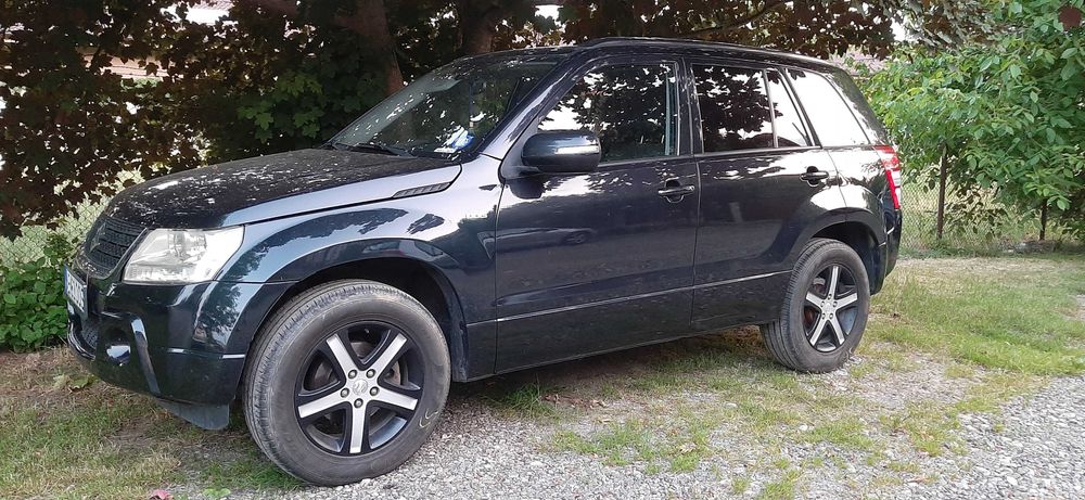 SUZUKI Grand Vitara
